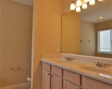 17615 Brickstone Loop - Photo Thumbnail 11