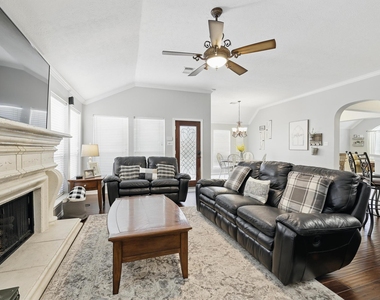 12923 Lady Jane Court - Photo Thumbnail 16