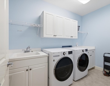 2104 W 1st Street - Photo Thumbnail 31