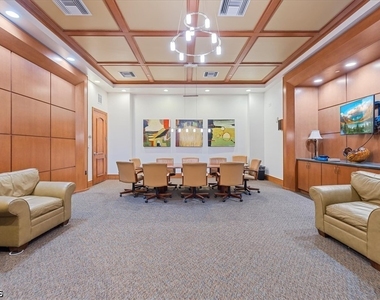 2104 W 1st Street - Photo Thumbnail 42