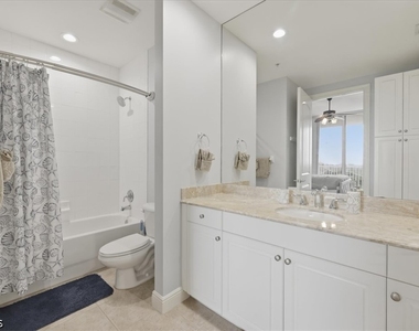 2104 W 1st Street - Photo Thumbnail 37