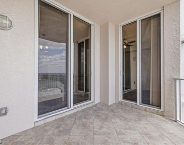 2104 W 1st Street - Photo Thumbnail 35