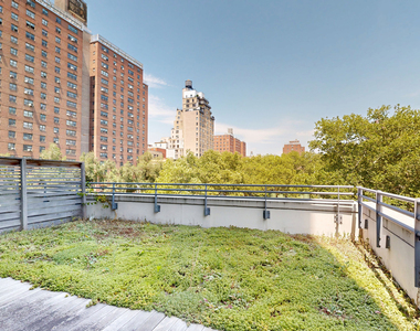 808 Columbus Ave - Photo Thumbnail 2