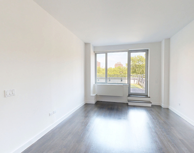 808 Columbus Ave - Photo Thumbnail 3