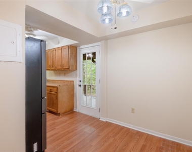 138 Summer Place - Photo Thumbnail 10