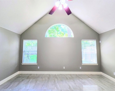 159 S Delta Mill Circle - Photo Thumbnail 16