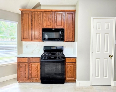 159 S Delta Mill Circle - Photo Thumbnail 4