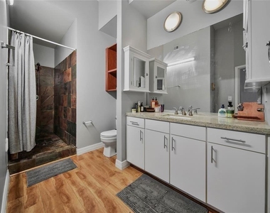 705 Main Street - Photo Thumbnail 11
