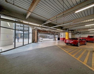 705 Main Street - Photo Thumbnail 13