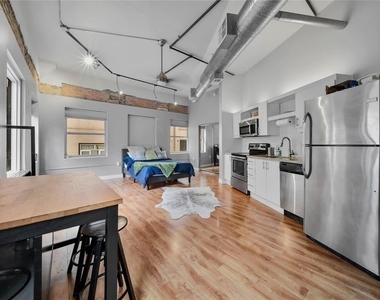 705 Main Street - Photo Thumbnail 10