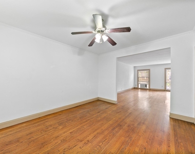 1821 Oakdale Street - Photo Thumbnail 10