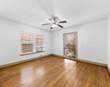 1821 Oakdale Street - Photo Thumbnail 16