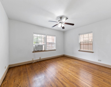 1821 Oakdale Street - Photo Thumbnail 19