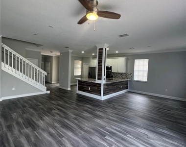 7614 Bristol Circle - Photo Thumbnail 2