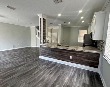 7614 Bristol Circle - Photo Thumbnail 3