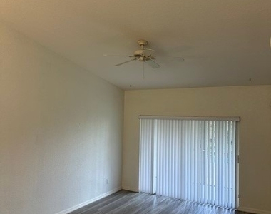 27103 Matheson Avenue - Photo Thumbnail 5