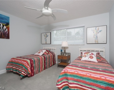 4200 Belair Lane - Photo Thumbnail 10