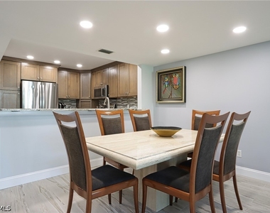 4200 Belair Lane - Photo Thumbnail 4