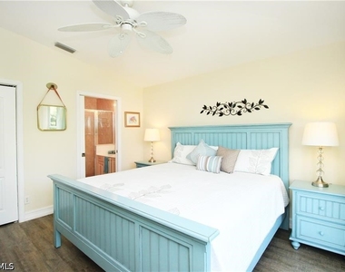 2925 Cypress Trace Circle - Photo Thumbnail 6