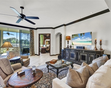 15516 Monterosso Lane - Photo Thumbnail 9