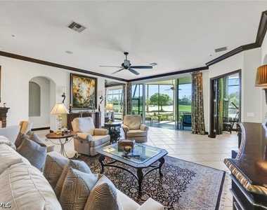15516 Monterosso Lane - Photo Thumbnail 10