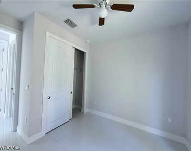 4681 18th Avenue Se - Photo Thumbnail 4