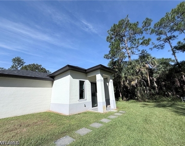 4681 18th Avenue Se - Photo Thumbnail 13