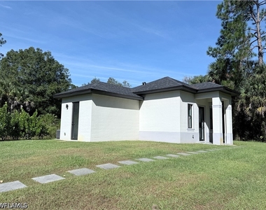 4681 18th Avenue Se - Photo Thumbnail 15