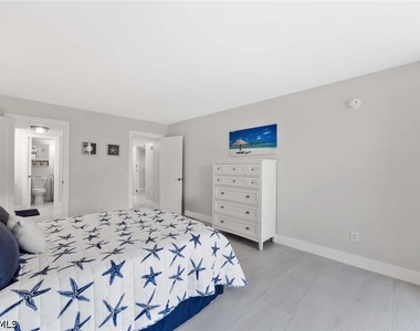 5 Bluebill Avenue - Photo Thumbnail 22