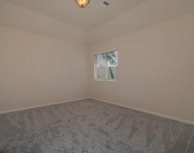 8858 Van Allen Drive - Photo Thumbnail 21