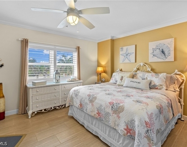 240 Seaview Court - Photo Thumbnail 18
