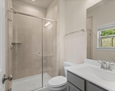 2021 Cambridge Heights Place - Photo Thumbnail 5