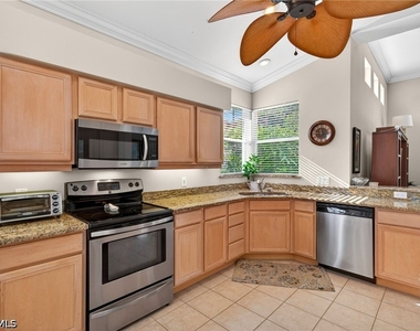 1789 Winding Oaks Way - Photo Thumbnail 16