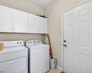 1789 Winding Oaks Way - Photo Thumbnail 29