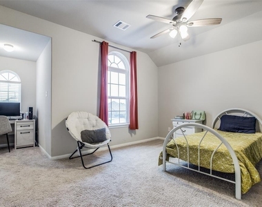4258 Mcgregor Bluff Lane - Photo Thumbnail 14