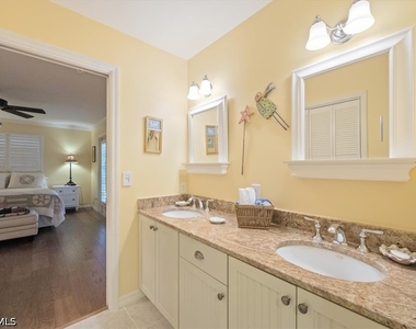 587 Parkwood Lane - Photo Thumbnail 14