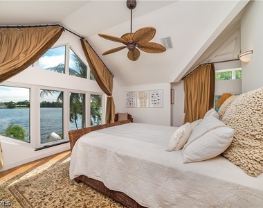 883 Galleon Drive - Photo Thumbnail 18