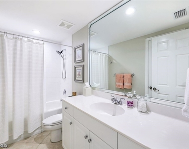 300 Dunes Boulevard - Photo Thumbnail 14