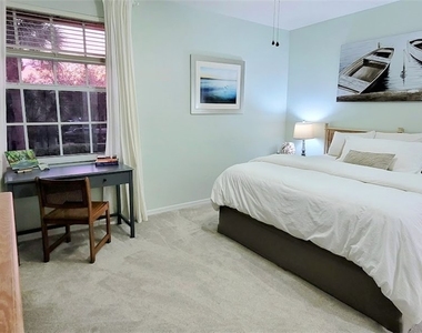 24420 Reserve Court - Photo Thumbnail 7