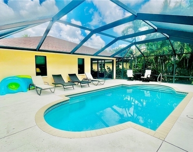 552 97th Avenue N - Photo Thumbnail 17