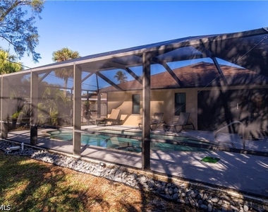 552 97th Avenue N - Photo Thumbnail 31