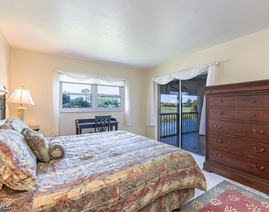 5483 Rattlesnake Hammock Road - Photo Thumbnail 14