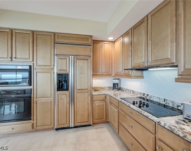 295 Grande Way - Photo Thumbnail 7