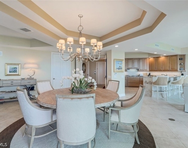 295 Grande Way - Photo Thumbnail 12