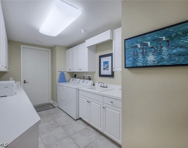 295 Grande Way - Photo Thumbnail 23