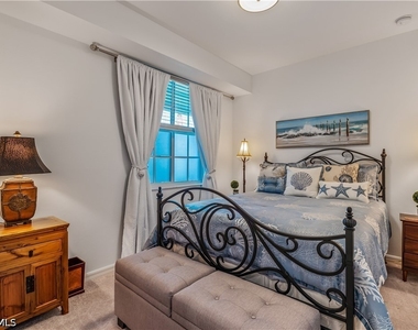43010 Greenway Boulevard - Photo Thumbnail 9