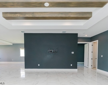 5065 Gambero Way - Photo Thumbnail 3