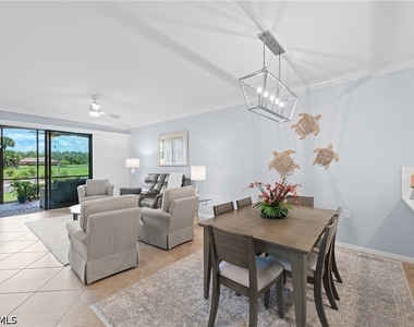 9844 Venezia Circle - Photo Thumbnail 14