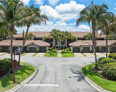 9844 Venezia Circle - Photo Thumbnail 2