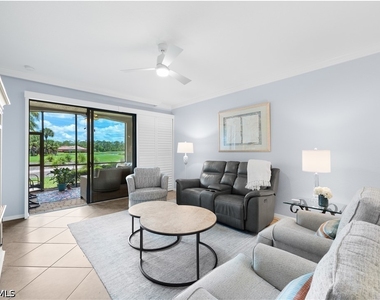 9844 Venezia Circle - Photo Thumbnail 1